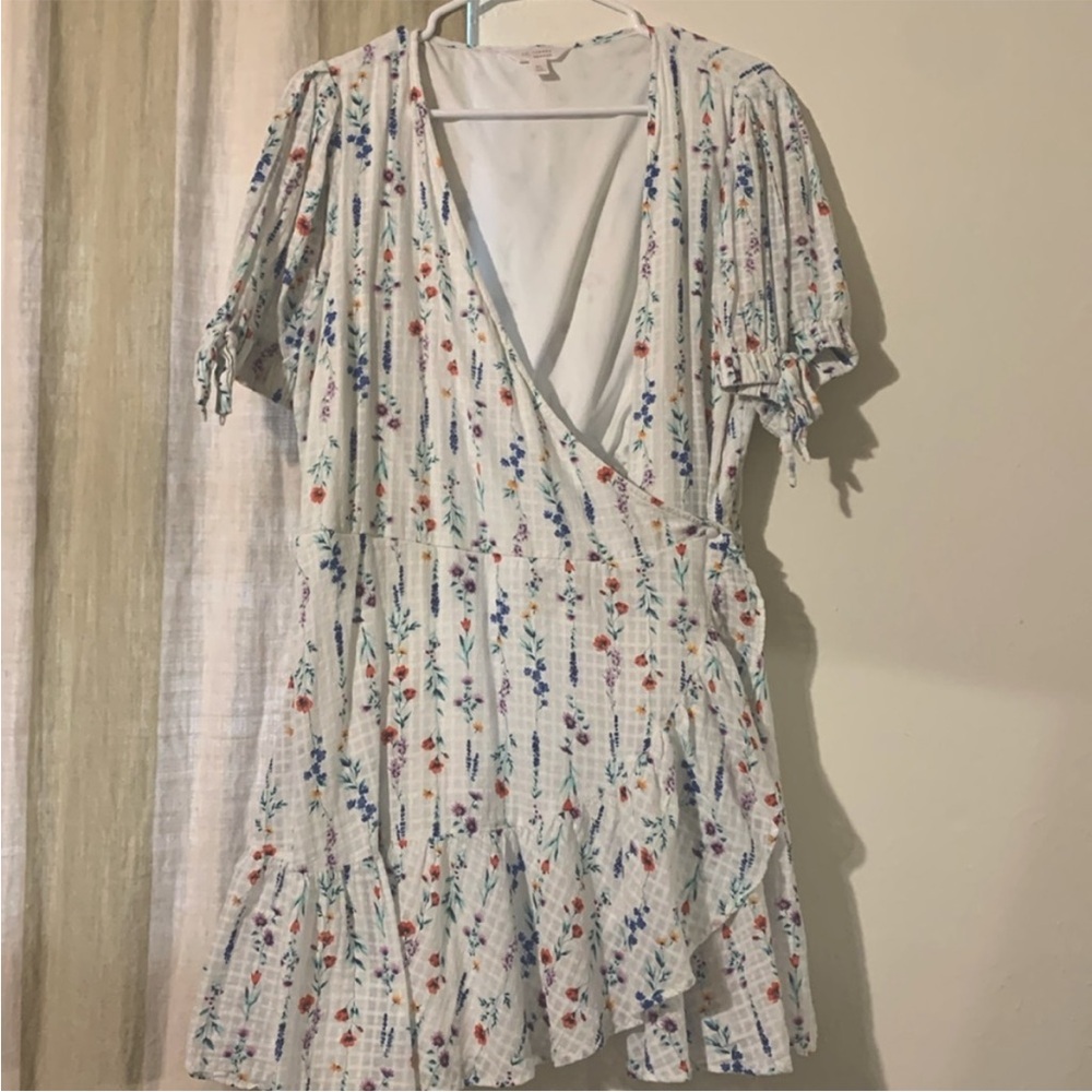 LC Lauren Conrad Floral Wrap Dress - White with Red and Blue Accents